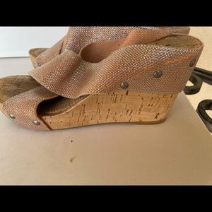 Lucky Brand Wedge Sandals